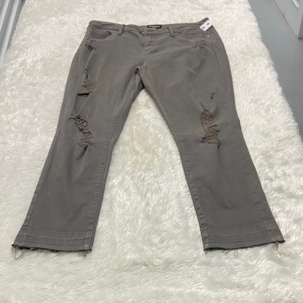 BeBe Distressed Gray Jeans
